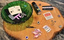 Load image into Gallery viewer, Show Emergency Survival Kit